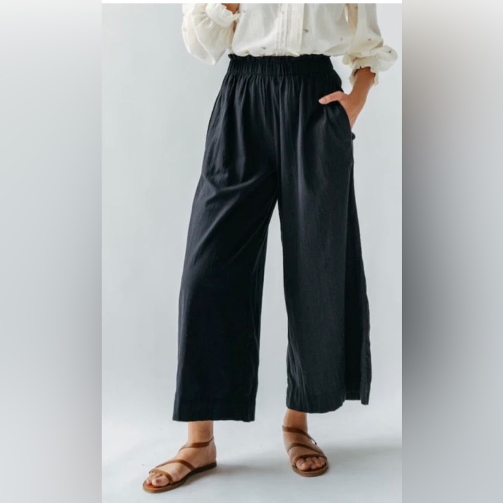 Mirth Beach Pants in Black